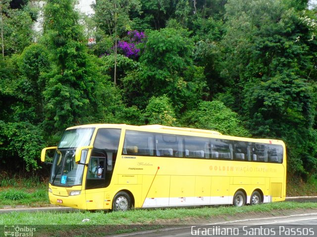 Viação Itapemirim 49035 na cidade de Manhuaçu, Minas Gerais, Brasil, por Graciliano Santos Passos. ID da foto: 4904563.