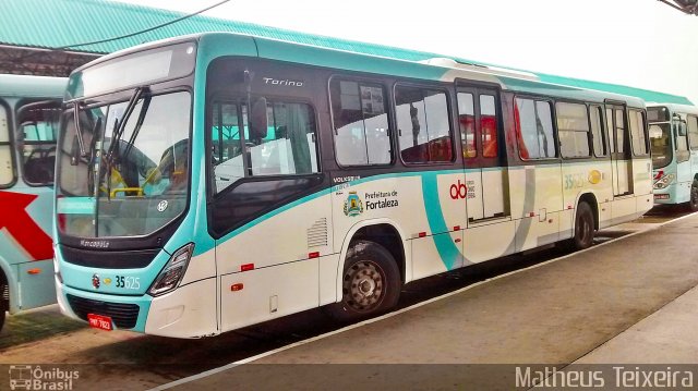 Rota Sol > Vega Transporte Urbano 35625 na cidade de Fortaleza, Ceará, Brasil, por Matheus Lima Teixeira. Número da foto: #4905591.