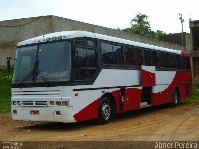 Ônibus Particulares 1759 na cidade de Caratinga, Minas Gerais, Brasil, por Abner Pereira. Número da foto: #4906140.