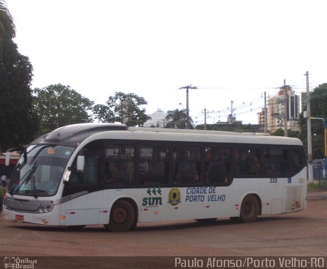 SIM - Sistema Integrado Municipal de Porto Velho 232 na cidade de Porto Velho, Rondônia, Brasil, por Afonso de Sousa. Número da foto: #4908719.