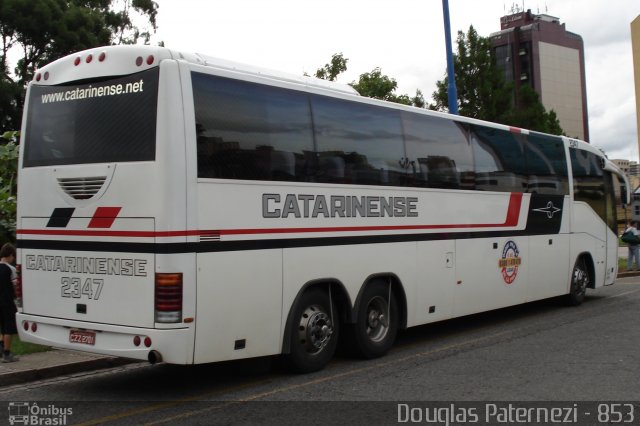 Auto Viação Catarinense 2347 na cidade de Curitiba, Paraná, Brasil, por Douglas Paternezi. ID da foto: 4911471.