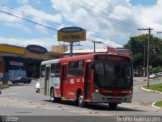 Expresso Luziense > Territorial Com. Part. e Empreendimentos 30587 na cidade de Santa Luzia, Minas Gerais, Brasil, por Bruno Guimarães. Número da foto: #4912668.