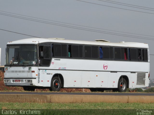Viagens e Turismo 100% Nhonho 7000 na cidade de Foz do Iguaçu, Paraná, Brasil, por Carlos Kircheim. Número da foto: #4914207.