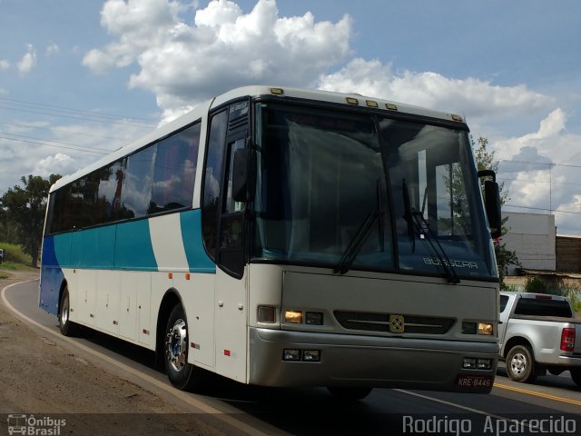 Ônibus Particulares 8446 na cidade de Conselheiro Lafaiete, Minas Gerais, Brasil, por Rodrigo  Aparecido. ID da foto: 4915997.