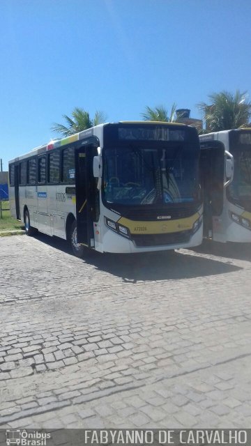 Transurb A72026 na cidade de Rio de Janeiro, Rio de Janeiro, Brasil, por Fabiano Magalhaes. Número da foto: #4915922.