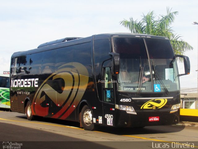 Expresso Nordeste 4580 na cidade de Londrina, Paraná, Brasil, por Lucas Oliveira . Número da foto: #4879737.