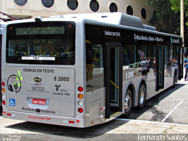 Viação Gato Preto 8 2005 na cidade de São Paulo, São Paulo, Brasil, por Fernando Santos. Número da foto: #4923908.