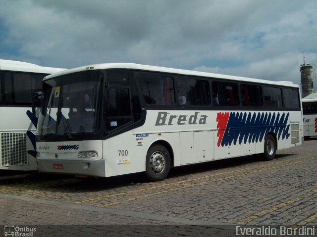 Breda Transportes e Serviços 700 na cidade de São José dos Campos, São Paulo, Brasil, por Everaldo Bordini. Número da foto: #4922077.