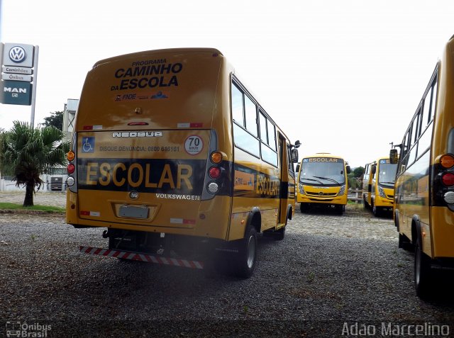 Governo do Estado de Minas Gerais Caminho da Escola na cidade de Contagem, Minas Gerais, Brasil, por Adão Raimundo Marcelino. ID da foto: 4923797.