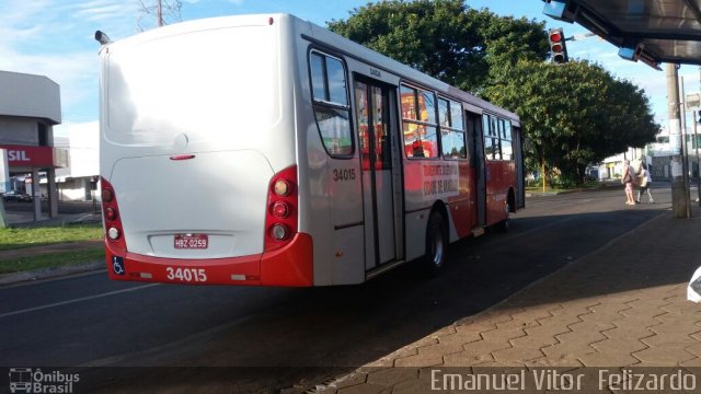 CAF Transportes 34015 na cidade de Araguari, Minas Gerais, Brasil, por Emanuel Vitor  Felizardo. Número da foto: #4924468.