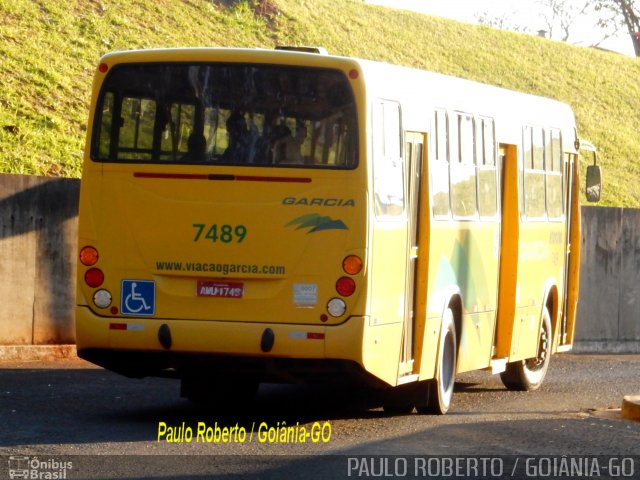 Viação Garcia 7489 na cidade de Londrina, Paraná, Brasil, por Paulo Roberto de Morais Amorim. ID da foto: 4929981.