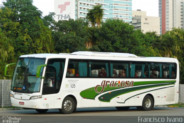 Viação Graciosa 135 na cidade de Curitiba, Paraná, Brasil, por Francisco Ivano. ID da foto: 4931811.