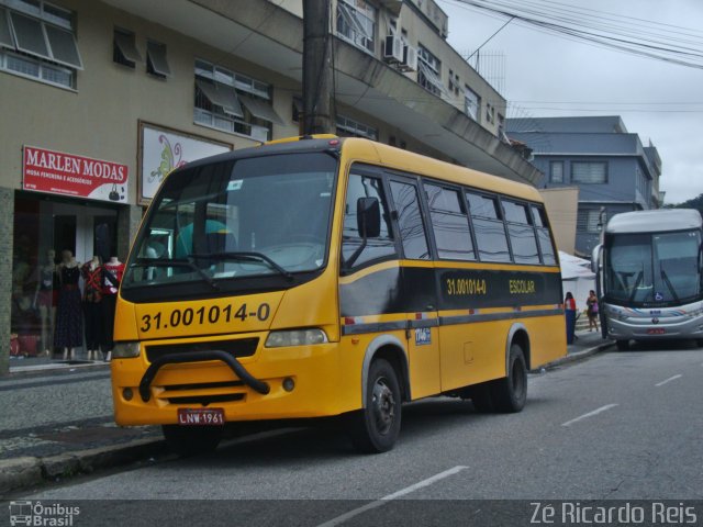 Prefeitura Municipal do Rio de Janeiro ESCOLAR 31.001014-0 na cidade de Petrópolis, Rio de Janeiro, Brasil, por Zé Ricardo Reis. Número da foto: #4931548.