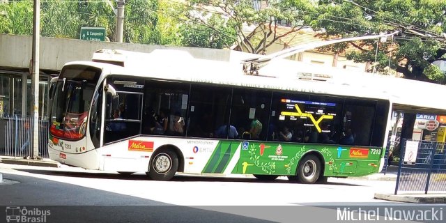 Metra - Sistema Metropolitano de Transporte 7213 na cidade de Santo André, São Paulo, Brasil, por Michel Nowacki. ID da foto: 4939070.