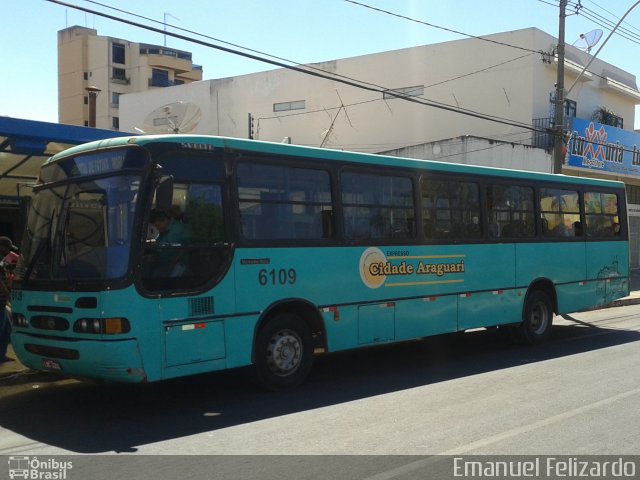 Expresso Cidade de Araguari Ltda 6109 na cidade de Araguari, Minas Gerais, Brasil, por Emanuel Vitor  Felizardo. Número da foto: #4937894.