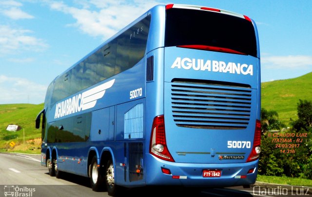 Viação Águia Branca 50070 na cidade de Itatiaia, Rio de Janeiro, Brasil, por Claudio Luiz. Número da foto: #4940563.