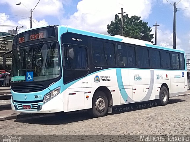 Via Urbana 30617 na cidade de Fortaleza, Ceará, Brasil, por Matheus Lima Teixeira. Número da foto: #4944173.