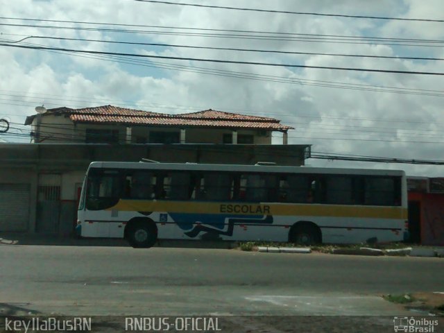 Escolares 002 na cidade de Natal, Rio Grande do Norte, Brasil, por Keylla Pinto. ID da foto: 4943164.