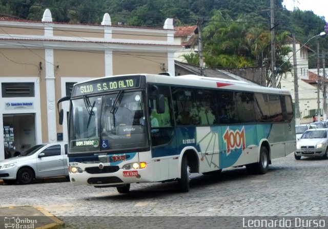 Auto Viação 1001 RJ 108.118 na cidade de Nova Friburgo, Rio de Janeiro, Brasil, por Leonardo Durso. Número da foto: #4882472.