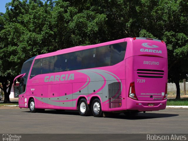 Viação Garcia 7239 na cidade de Paranavaí, Paraná, Brasil, por Robson Alves. Número da foto: #4946242.