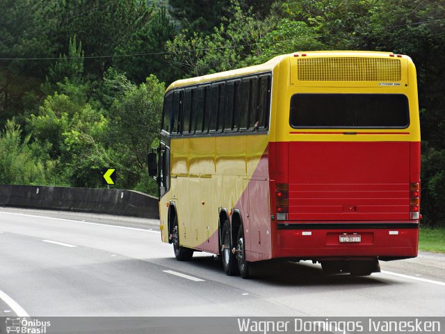 Mineiro Tur - Tati Tur 1333 na cidade de Campina Grande do Sul, Paraná, Brasil, por Wagner Domingos Ivanesken. Número da foto: #4884114.