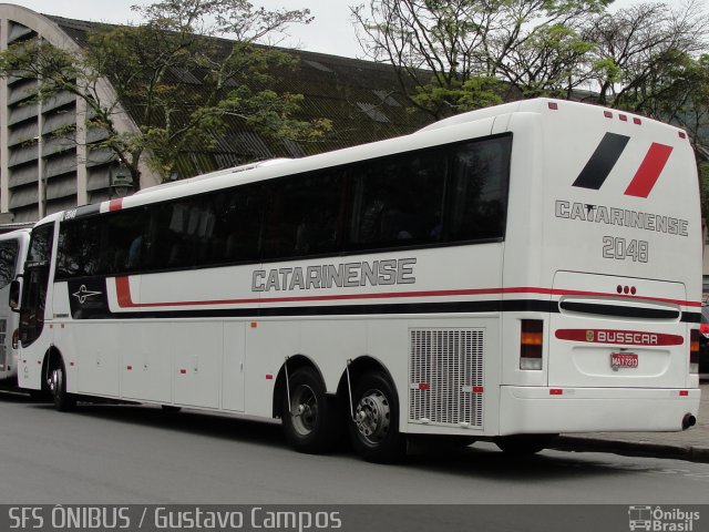 Auto Viação Catarinense 2048 na cidade de Joinville, Santa Catarina, Brasil, por Gustavo Campos Gatti. ID da foto: 4892917.