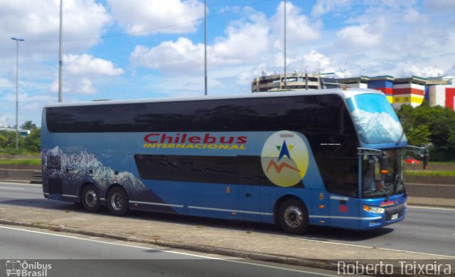 Chilebus Internacional 111 na cidade de São Paulo, São Paulo, Brasil, por Roberto Teixeira. ID da foto: 4892815.