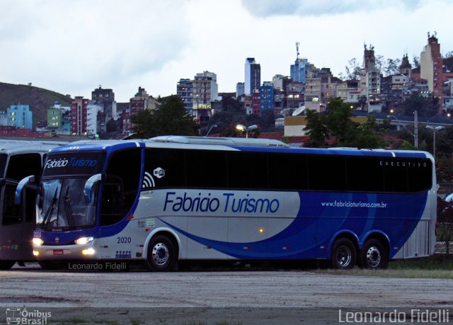 Fabricio Turismo 2020 na cidade de Aparecida, São Paulo, Brasil, por Leonardo Fidelli. ID da foto: 4892438.