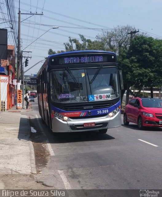 Empresa de Ônibus Vila Galvão 30.569 na cidade de São Paulo, São Paulo, Brasil, por Filipe  Souza Silva. Número da foto: #4891366.