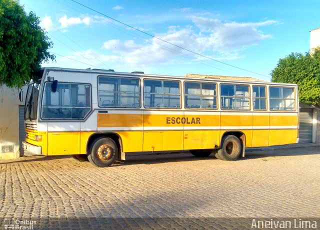Escolares 5101 na cidade de Fátima, Bahia, Brasil, por Aneivan Lima. Número da foto: #4894935.