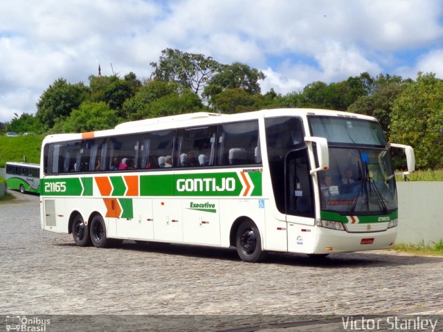 Empresa Gontijo de Transportes 21165 na cidade de Ouro Preto, Minas Gerais, Brasil, por Victor Stanley. Número da foto: #4894434.