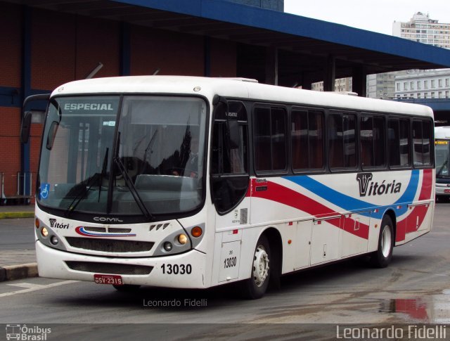 Expresso Vitória de Transportes 13030 na cidade de Porto Alegre, Rio Grande do Sul, Brasil, por Leonardo Fidelli. Número da foto: #4896728.