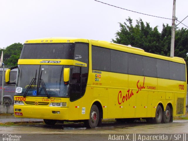 Costa Sul Turismo 1700 na cidade de Aparecida, São Paulo, Brasil, por Adam Xavier Rodrigues Lima. Número da foto: #4970603.