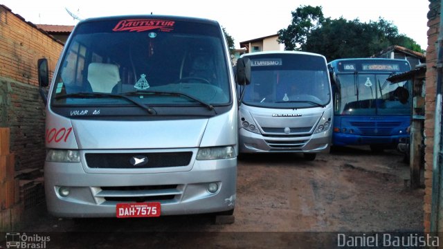 Bautistur Turismo 1001 na cidade de Guaranésia, Minas Gerais, Brasil, por Daniel Bautista. Número da foto: #4972238.