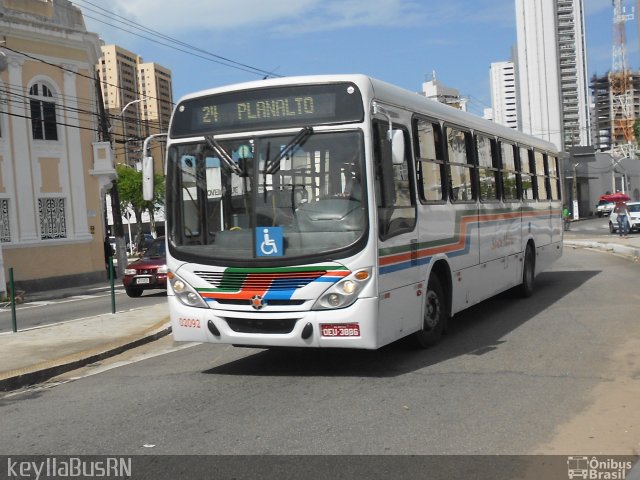 Auto Ônibus Santa Maria Transporte e Turismo 02092 na cidade de Natal, Rio Grande do Norte, Brasil, por Keylla Pinto. Número da foto: #4980861.