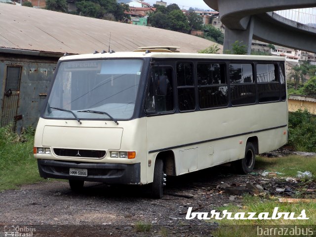 Ônibus Particulares 5866 na cidade de Belo Horizonte, Minas Gerais, Brasil, por Rodrigo Barraza. ID da foto: 4981070.