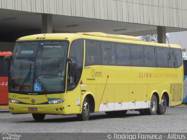 Viação Itapemirim 8821 na cidade de Caruaru, Pernambuco, Brasil, por Rodrigo Fonseca. Número da foto: #4987536.