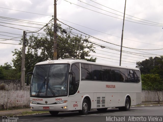 Priscitur 1095 na cidade de São Paulo, São Paulo, Brasil, por Michael  Alberto Vieira. Número da foto: #4989228.