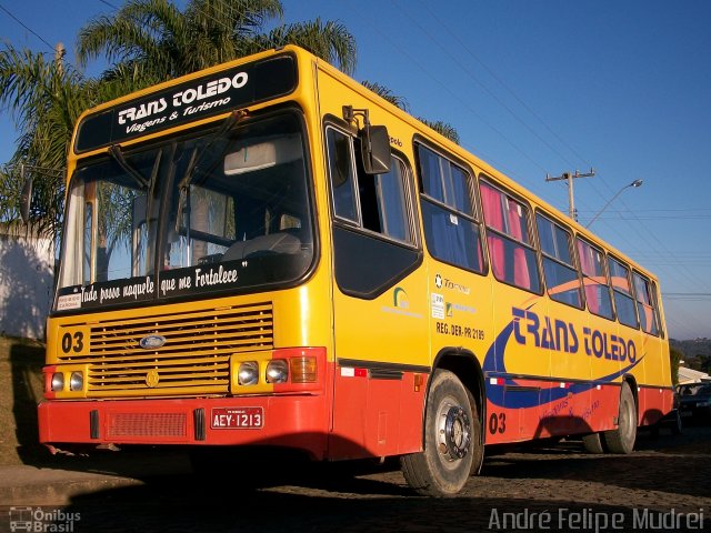 Trans Toledo Viagens e Turismo 03 na cidade de São Mateus do Sul, Paraná, Brasil, por André Felipe Mudrei. Número da foto: #4991921.