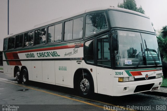 Eucatur - Empresa União Cascavel de Transportes e Turismo 3204 na cidade de Curitiba, Paraná, Brasil, por Douglas Paternezi. ID da foto: 4951426.