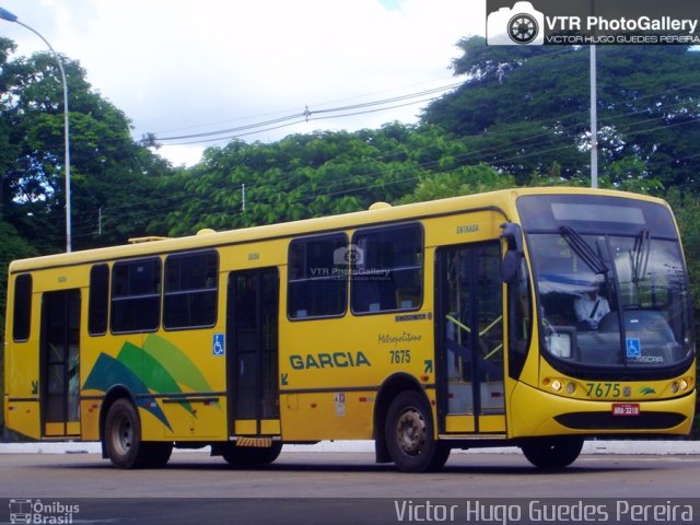 Viação Garcia 7675 na cidade de Maringá, Paraná, Brasil, por Victor Hugo Guedes Pereira. Número da foto: #4952149.