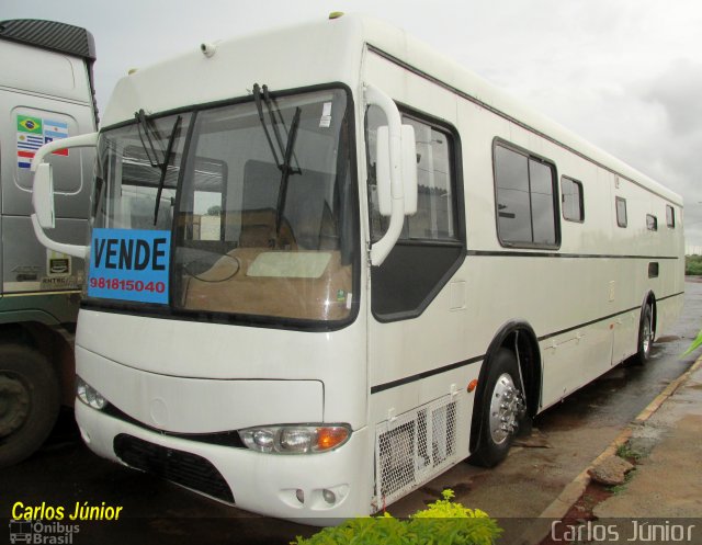 Motorhomes 8554 na cidade de Bela Vista de Goiás, Goiás, Brasil, por Carlos Júnior. Número da foto: #4993750.