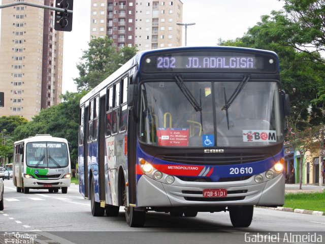 Auto Viação Urubupungá 20.610 na cidade de São Paulo, São Paulo, Brasil, por Gabriel Almeida. Número da foto: #4997638.