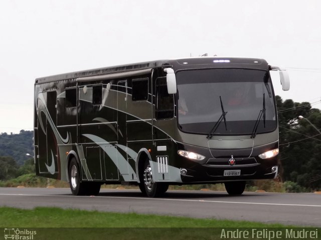 Motorhomes 8567 na cidade de Irati, Paraná, Brasil, por André Felipe Mudrei. Número da foto: #4997005.