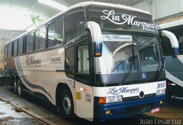 Lia Marques Turismo 3000 na cidade de Carmópolis de Minas, Minas Gerais, Brasil, por João César Luz. Número da foto: #4999962.