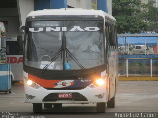 Expresso União 10129 na cidade de Goiânia, Goiás, Brasil, por André Luiz Canon. Número da foto: #4998772.