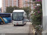 Auto Viação Catarinense 3305 na cidade de Sorocaba, São Paulo, Brasil, por Vittor Batista. Número da foto: #4998658.