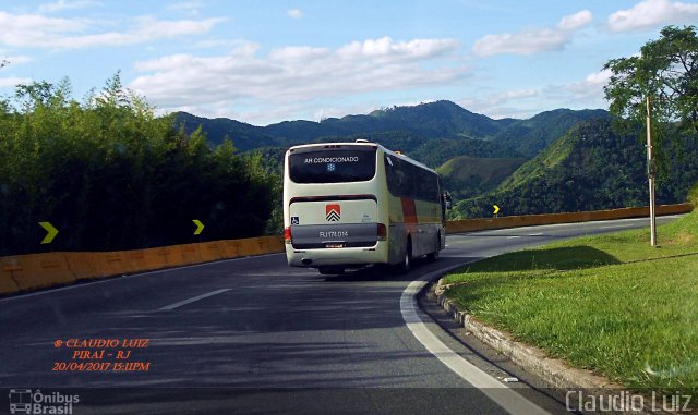 Viação Cidade do Aço RJ 174.014 na cidade de Paracambi, Rio de Janeiro, Brasil, por Claudio Luiz. Número da foto: #5002130.