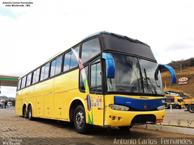 Ônibus Particulares 9500 na cidade de João Monlevade, Minas Gerais, Brasil, por Antonio Carlos Fernandes. Número da foto: #5003838.