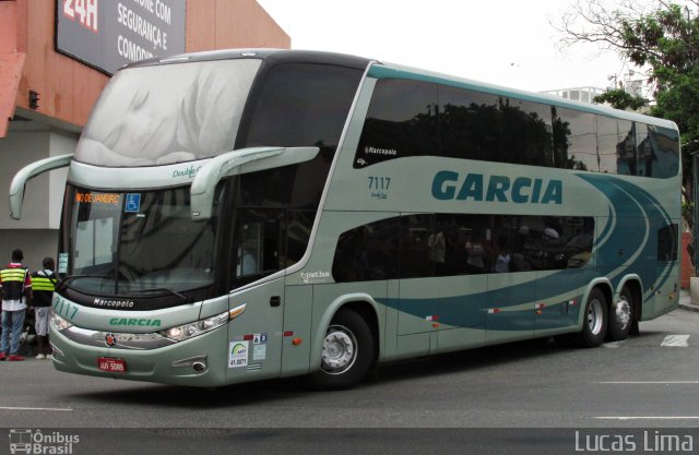 Viação Garcia 7117 na cidade de Rio de Janeiro, Rio de Janeiro, Brasil, por Lucas Lima. Número da foto: #5004464.